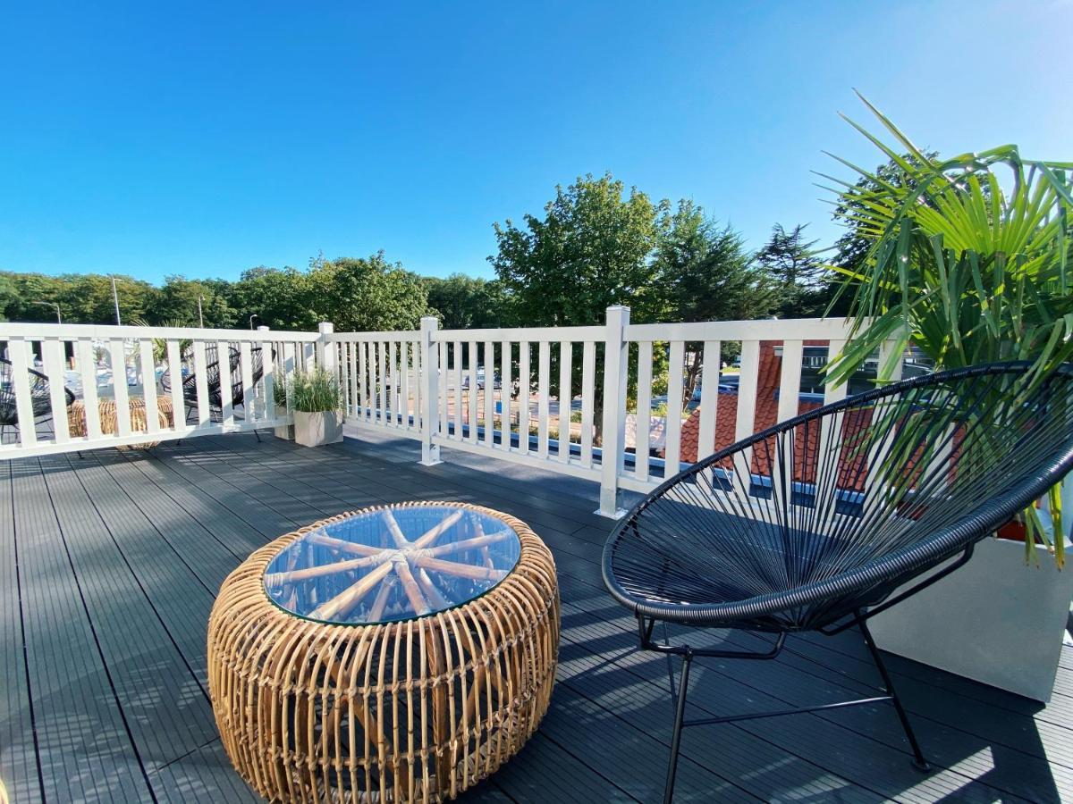 Luxurious Historical Loft Close To The Beach!! Wassenaar Exterior photo